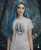 Ucho Lasu - mockup -modelka.png